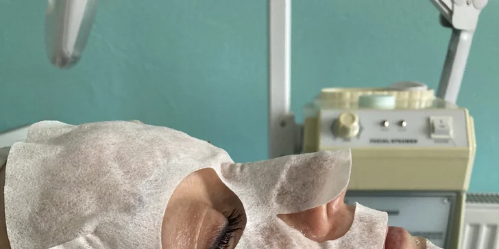 Kyslíková terapia, hĺbkové čistenie pleti proti akné alebo relaxačné ošetrenie s masážou v kozmetickom salóne Stella