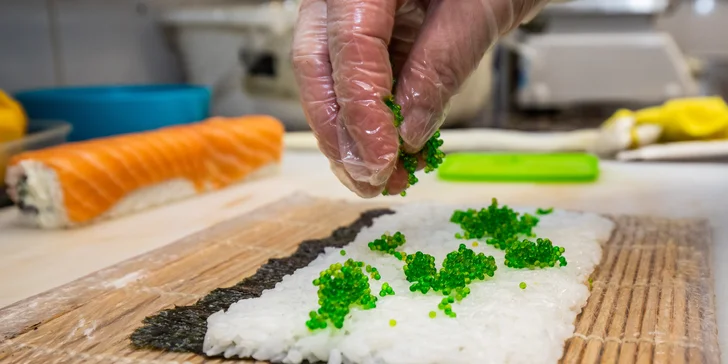 SUSHI BONSAI: Exkluzívny sushi set pre 2-3 osoby, až 40 kúskov