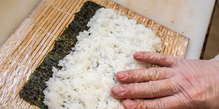 SUSHI BONSAI: Exkluzívny sushi set pre 2-3 osoby, až 40 kúskov