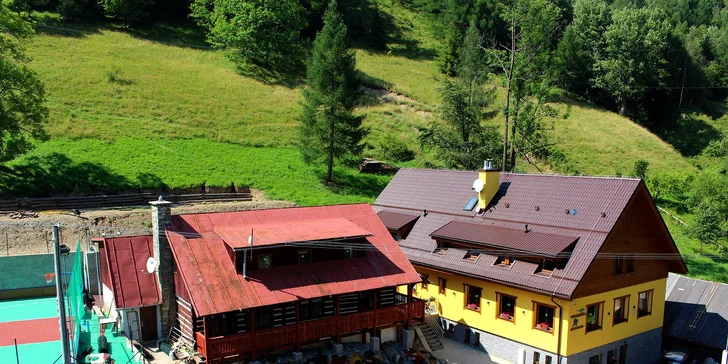 Rodinný pobyt s wellness a polpenziou uprostred Pienin a Belianskych Tatier v Penzióne SKI Jezersko***
