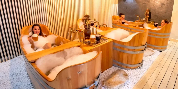 Nový rezort MALADINOVO s rodinnými apartmánmi, wellness, pivnými kúpeľmi a špičkovou reštauráciou BERNARD
