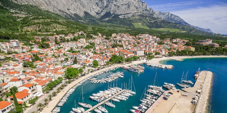 Relax v Chorvátsku: úžasný pobyt na Makarskej riviére s raňajkami