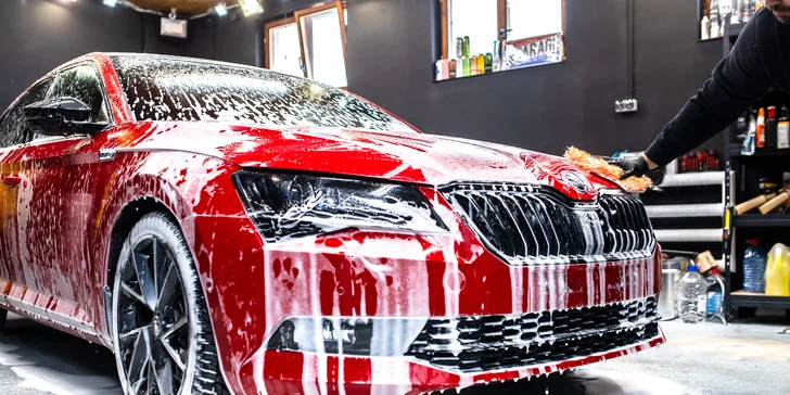 Kvalitná starostlivosť pre auto: profesionálne a detailné čistenie interiéru aj exteriéru v Bad Boy's Garage