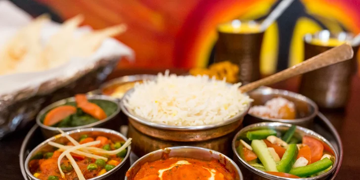Vychutnajte si vo dvojici chutný vegetariánsky alebo mäsový Taj Mahal tanier