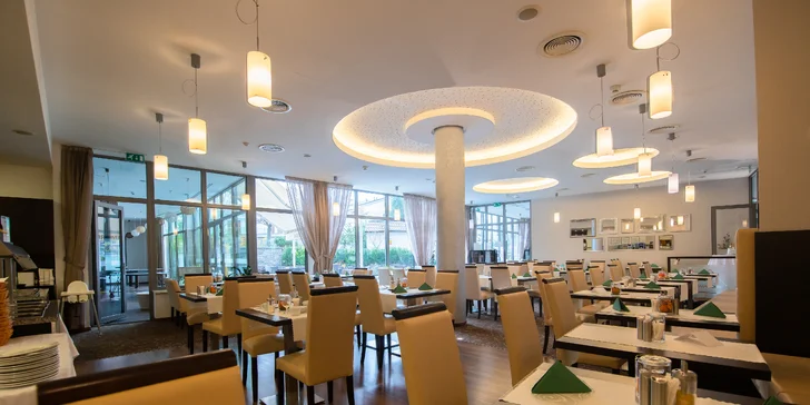 Degustačné menu aj wellness v Hoteli Panoráma Trenčianske Teplice