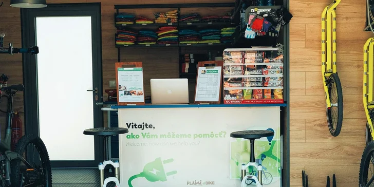 Zapožičanie hardtail alebo celoodpruženého elektrického bicykla v Rajeckej doline