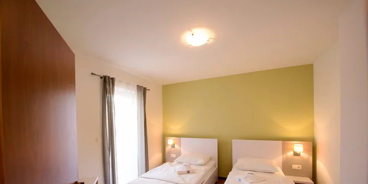 Plne vybavené apartmány až pre 6 osôb kúsok od pláže na juhu Istrie