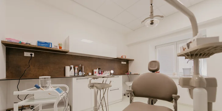 Profesionálna dentálna hygiena a medzizubná kefka ako darček