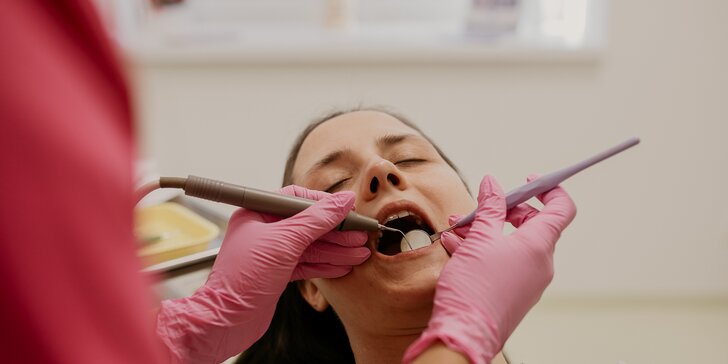 Profesionálna dentálna hygiena a medzizubná kefka ako darček