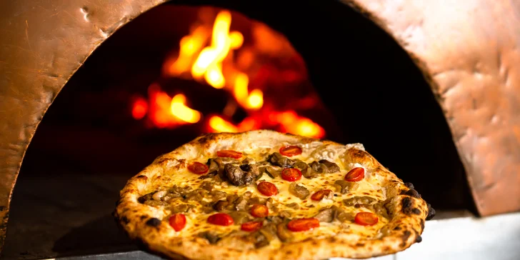 Čas na pizzu! Vyberte si z 21 druhov pizze v Lozano pub