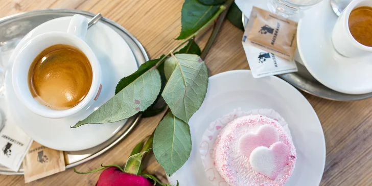 Sladučká torta a voňavé ruže v unikátnom Flor Plus