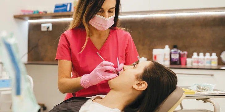 Profesionálna dentálna hygiena a medzizubná kefka ako darček