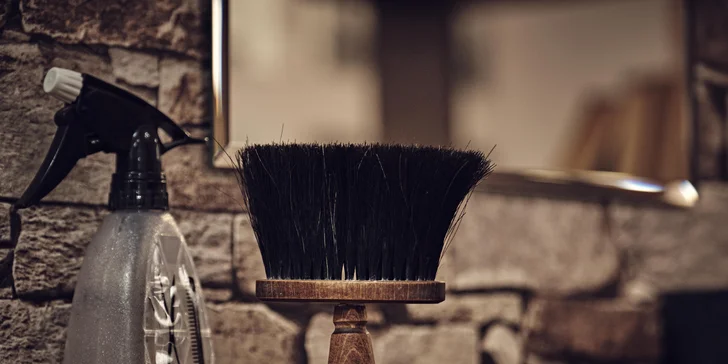 Moderný strih aj úprava brady v pánskom holičstve Barber factory