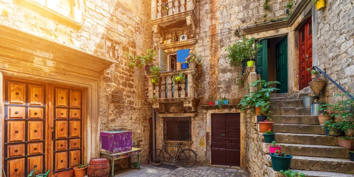 Nádherné mestá, okúzľujúce pláže a jedinečné Národné parky Chorvátska: Šibenik, Trogir a Zadar aj Národné parky Krka, Kornati či Plitvice