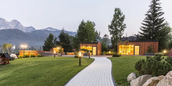 Luxusný pobyt neďaleko Zakopaného: moderné apartmány s výhľadom na Tatry, chutná strava, relax vo wellness, detský kútik či biliard