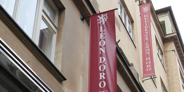 Odpočinok pre dvoch v Starom meste: 4* ubytovanie s raňajkami a prechádzky Prahou