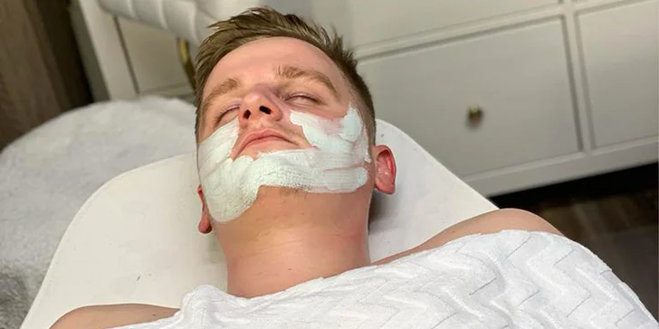 Pánsky relaxačný balíček, kozmetické ošetrenia či masáž tváre v salóne Divine