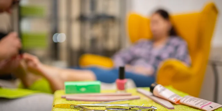 Manikúra alebo mokrá či wellness pedikúra od manikérky s 14-ročnou praxou