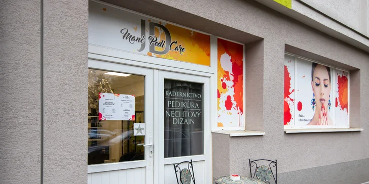 Manikúra alebo mokrá či wellness pedikúra od manikérky s 14-ročnou praxou
