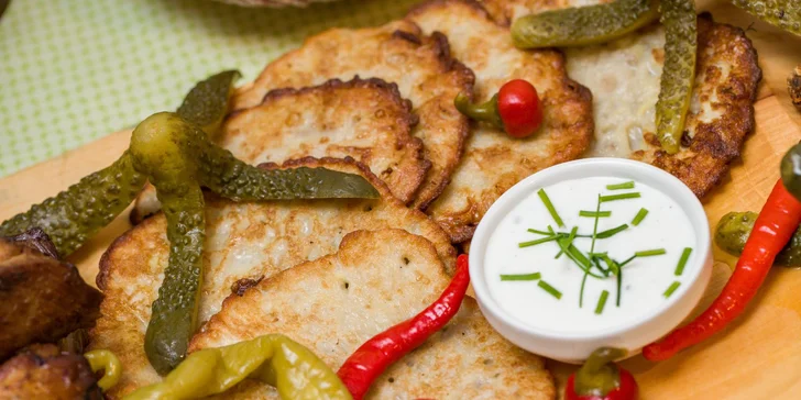 Pivo, rebrá či celý lopár mäsových dobrôt v Carisime