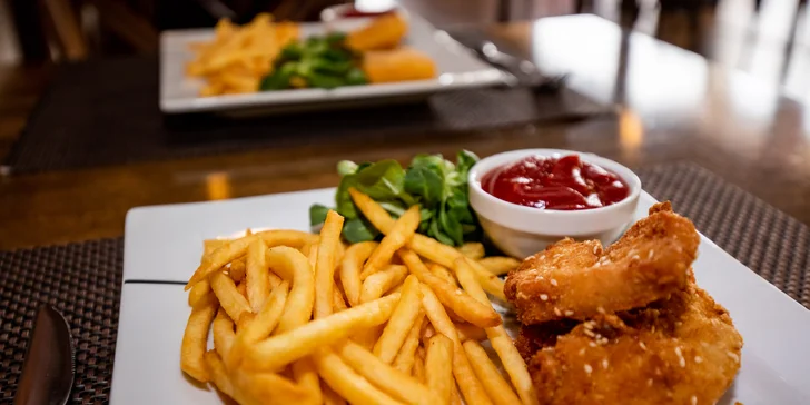 Burger menu, domáci hot-dog alebo pizza či detské menu podľa vlastného výberu
