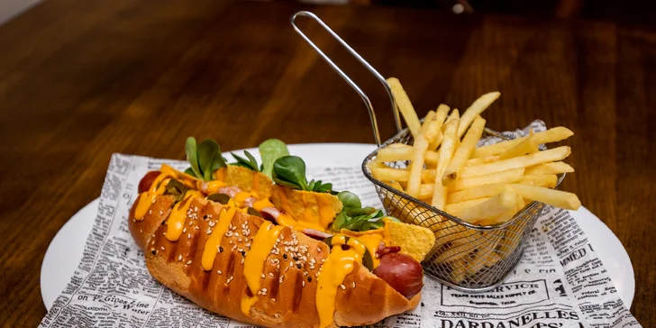 Burger menu, domáci hot-dog alebo pizza či detské menu podľa vlastného výberu