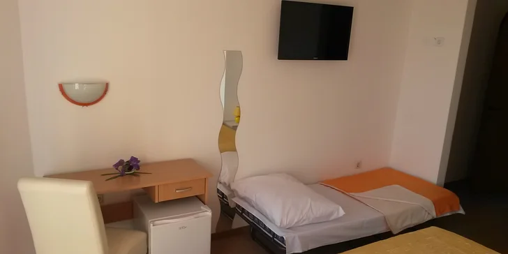 Dovolenka v Chorvátsku: ubytovanie v hoteli neďaleko pláže aj parku, chutné raňajky