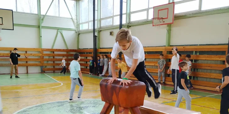 Detský športový kurz gymnastiky a parkouru: jednorazový vstup alebo výhodná permanentka