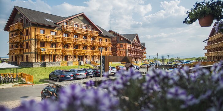 Ubytovanie v jedno alebo dvojizbových apartmánoch Tatragolf**** Mountain Resort