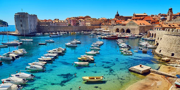Na dovolenku k moru: 3* hotel v Dubrovníku, bufetové raňajky, cca 200 m od pláže