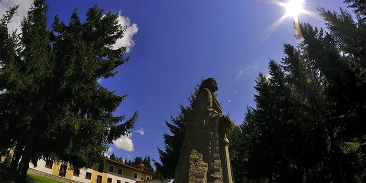 Dokonalý reset na Liptove: horský hotel s raňajkami či polpenziou, wellness, herňou aj detskými ihriskami