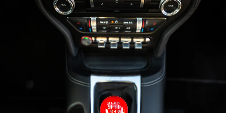 Exkluzívna zážitková jazda na úplne novom FORD MUSTANG ROUSH STAGE 3 so 750 koňmi pod kapotou