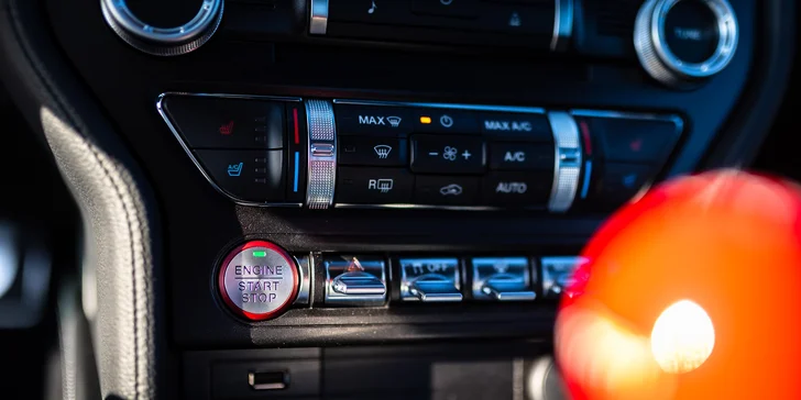 Exkluzívna zážitková jazda na úplne novom FORD MUSTANG ROUSH STAGE 3 so 750 koňmi pod kapotou