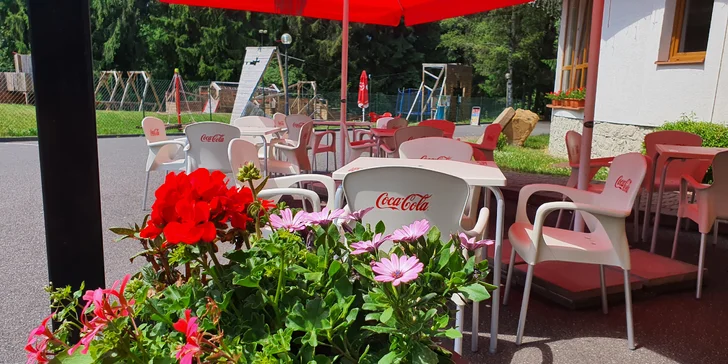 Dokonalý reset na Liptove: horský hotel s raňajkami či polpenziou, wellness, herňou aj detskými ihriskami