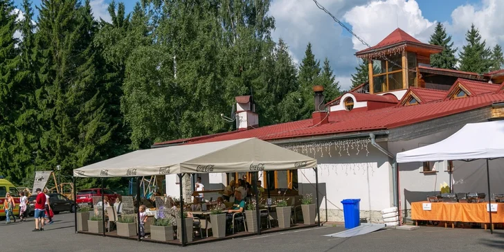 Dokonalý reset na Liptove: horský hotel s raňajkami či polpenziou, wellness, herňou aj detskými ihriskami