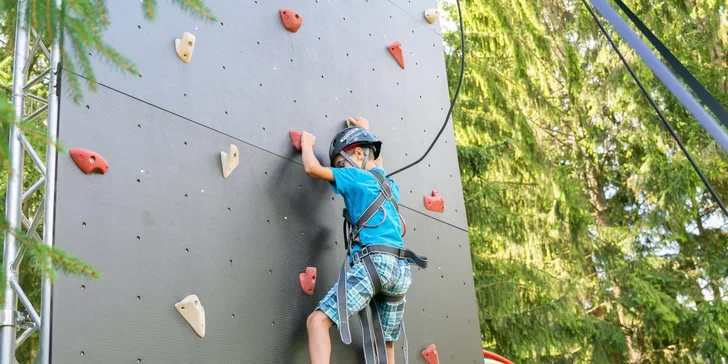 Dokonalý reset na Liptove: horský hotel s raňajkami či polpenziou, wellness, herňou aj detskými ihriskami