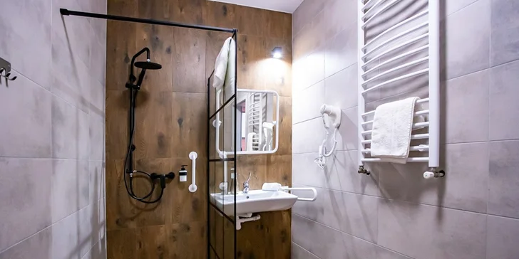 Ekologické ubytovanie s raňajkami v modernej vile pri jazere Solina
