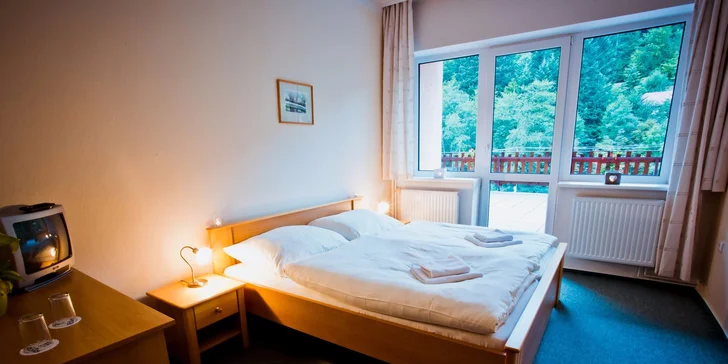 Leto v Hoteli Podjavorník s bazénom a wellness v krásnej prírode Javorníkov