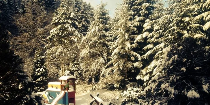 Zimný relax v Hoteli Podjavorník s wellness a lyžovačkou priamo pri hoteli v krásnej prírode Javorníkov