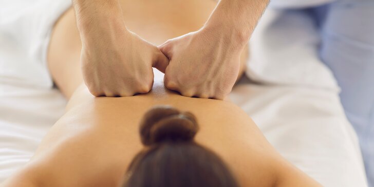 Klasická, peelingová aj aromaterapeutická masáž, bankovanie či reflexná masáž chodidiel