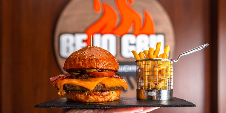 Burger menu s hranolčekmi, pivom či kofolou a kávou v Bejo Restaurant