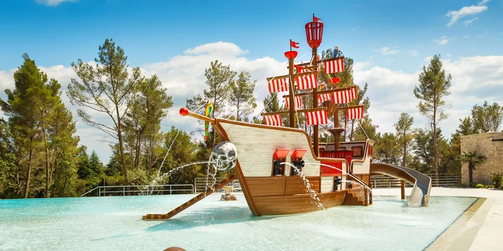 Dovolenka v Poreči: 5* kemp s bazénmi, mobilné domčeky alebo glamping až pre 6 osôb