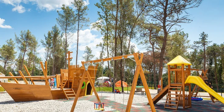 Dovolenka v Poreči: 5* kemp s bazénmi, mobilné domčeky alebo glamping až pre 6 osôb