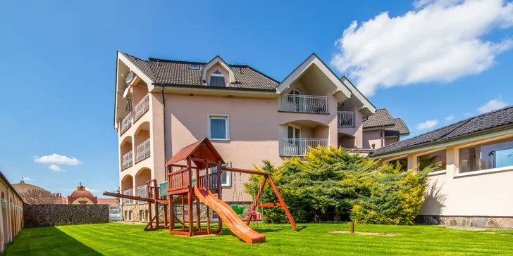 Wellness a Spa pobyt v hoteli Orchidea*** vo Veľkom Mederi len 20 metrov od termálneho kúpaliska Corvinus