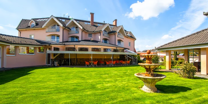 Wellness a Spa pobyt v hoteli Orchidea*** vo Veľkom Mederi len 20 metrov od termálneho kúpaliska Corvinus