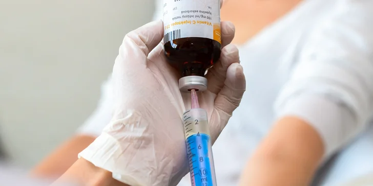Vitamínová infúzia pre naštartovanie imunity s vitamínom C v Eurovea
