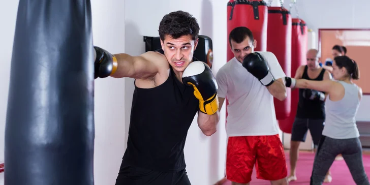 3 tréningy boxu či thaiboxu pre mužov aj ženy v Bratislavskej Boxerni