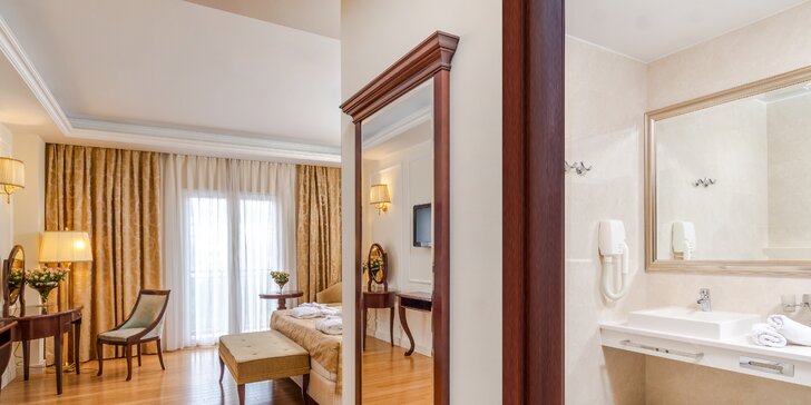 Luxusný hotel v slnečnej Dalmácii s polpenziou a neobmedzeným vstupom do wellness
