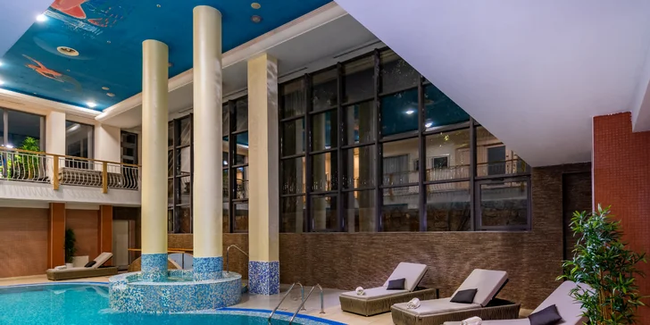 Luxusný hotel v slnečnej Dalmácii s polpenziou a neobmedzeným vstupom do wellness