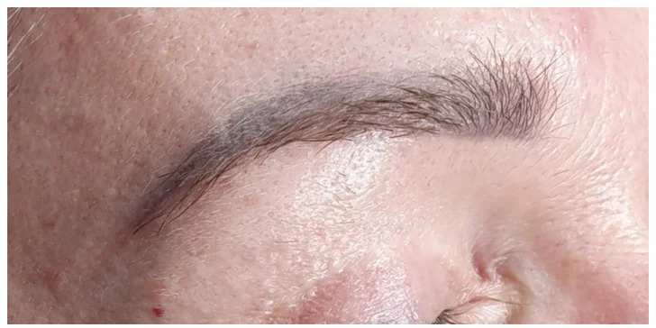 Microblading obočia aj s korekciou od PHIBROWS ACADEMY artistky